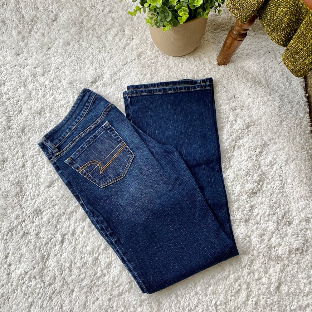 Mid Rise AEO Boyfriend Jeans
